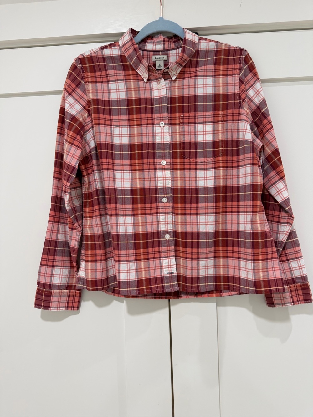 L.L.Bean Women’s Medium Plaid Button Down Shirt Burgundy Coral Fall